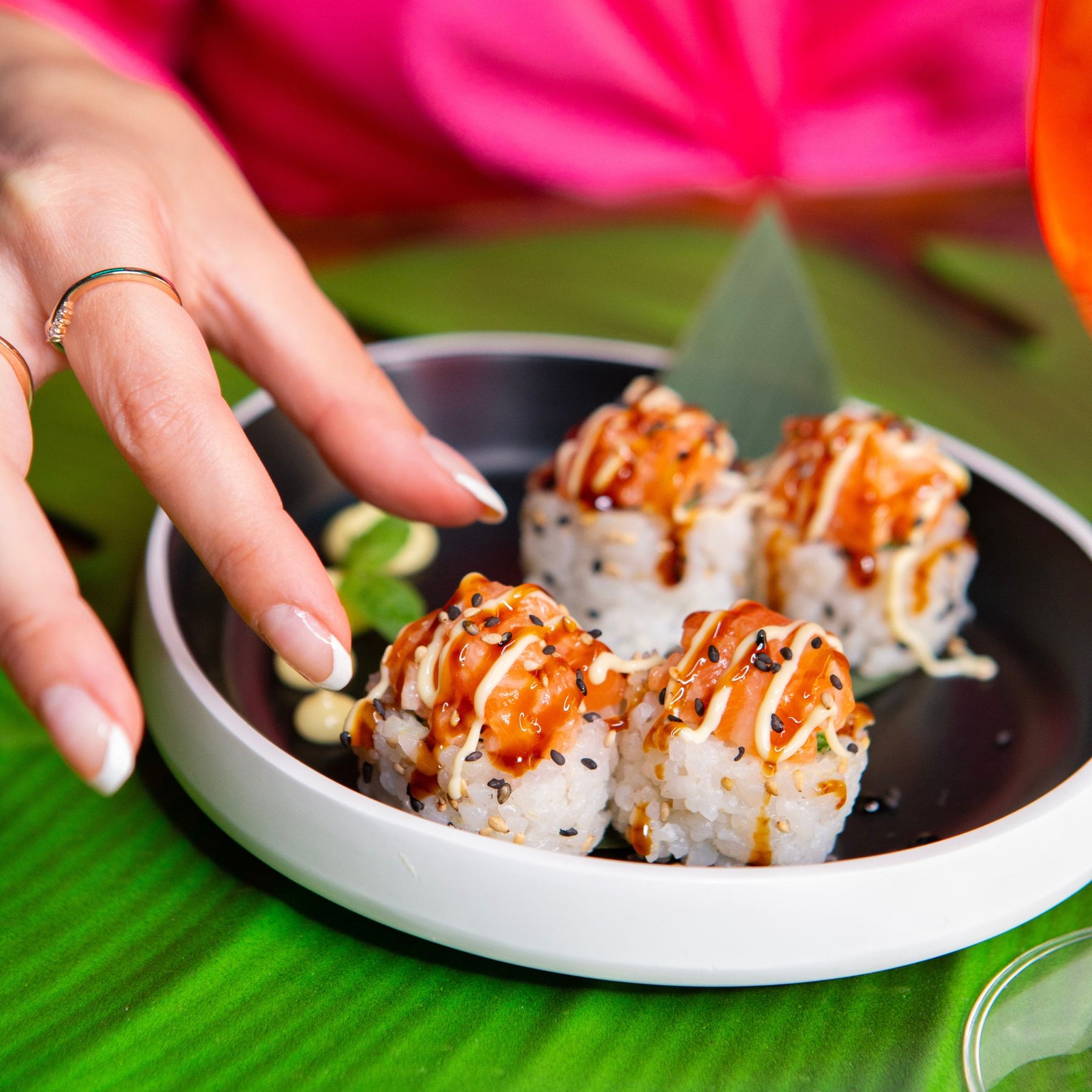 SPECIAL ROLL